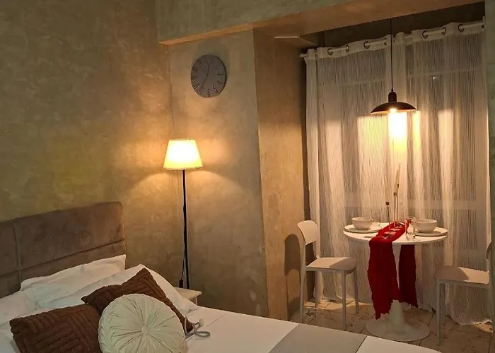 Victoria Sports Tower Free Pool -the House Of Layo Hotel Manila